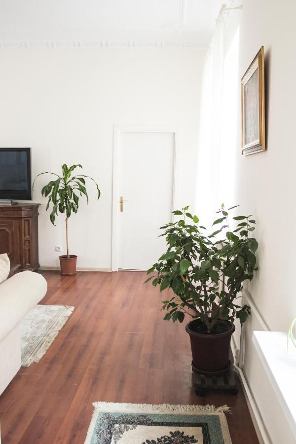 Apartment Vintage Style Spacious Klaipeda